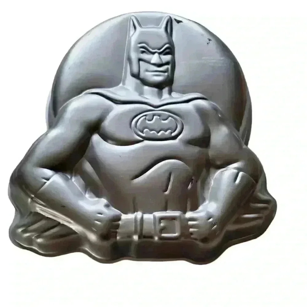 Wilton 1989 BATMAN Aluminum Cake Pan 2105-6501 DC Comics Vintage